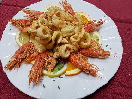 Appartamenti Mantarro Travel And Living Santa Teresa Di Riva Buitenkant foto